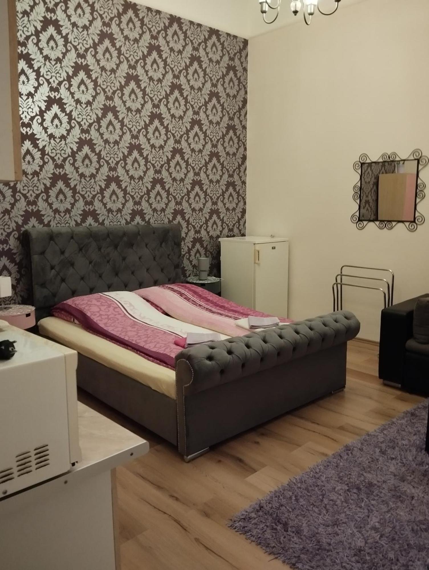 Mandy Apartments Будапеща Екстериор снимка