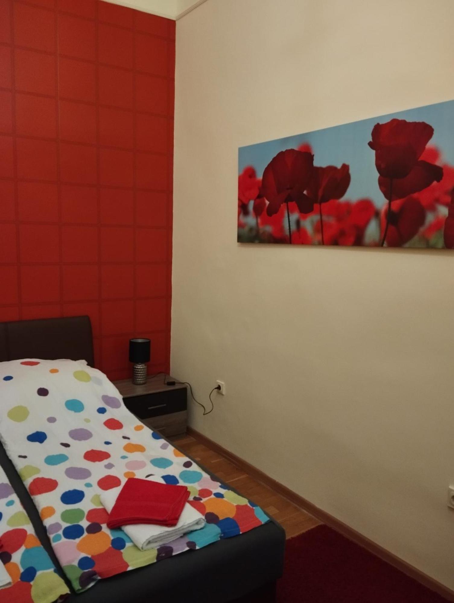 Mandy Apartments Будапеща Екстериор снимка