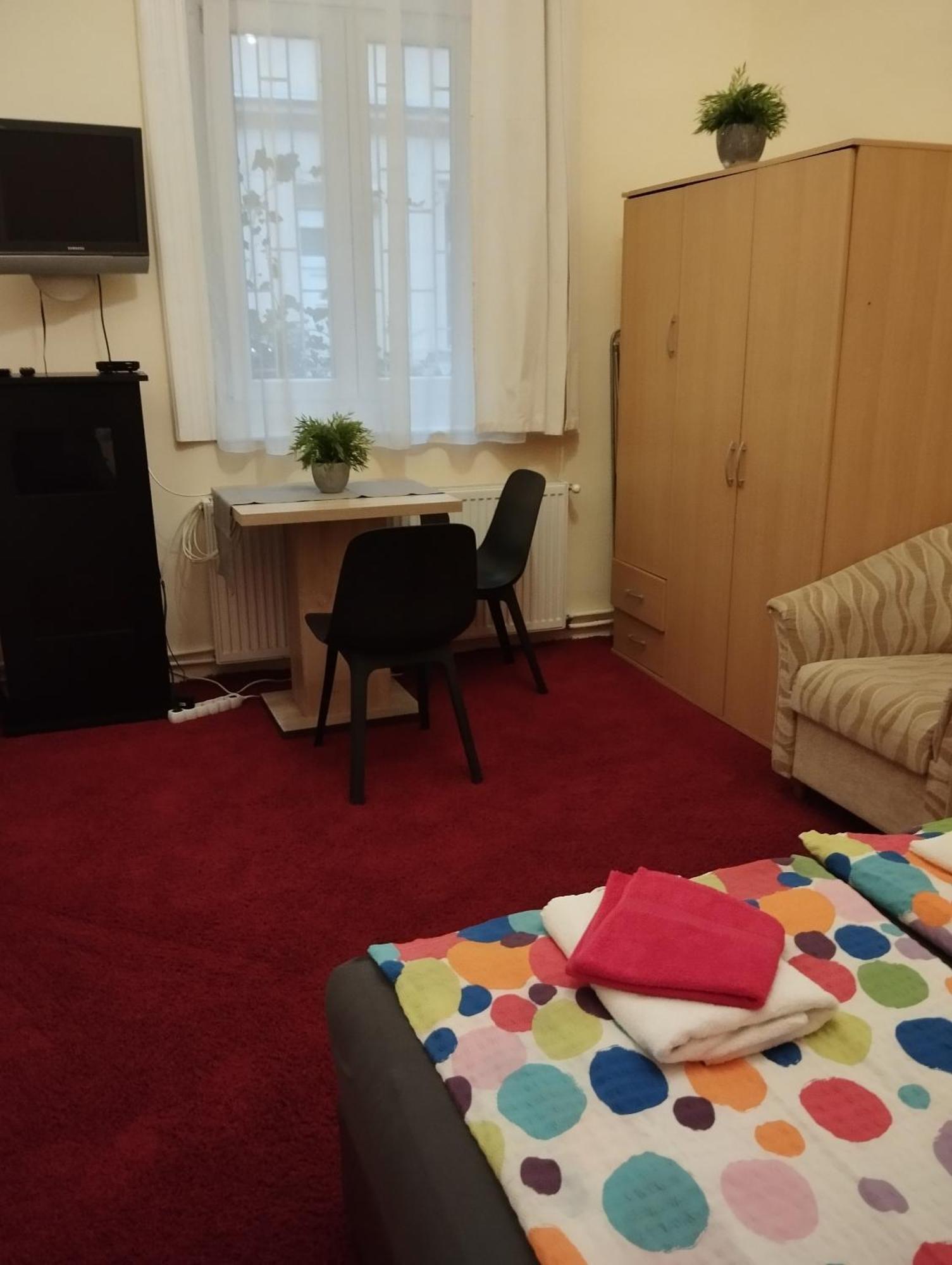 Mandy Apartments Будапеща Екстериор снимка